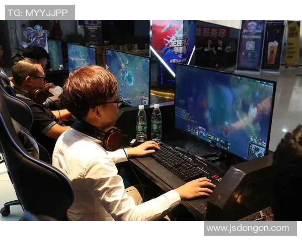 对话赵芳：回顾英雄联盟职业生涯的荣耀与挑战